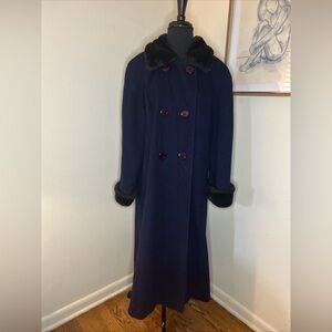 Donnybrook Women’s Virgin Wool Double Breasted Faux Fur Navy Coat -size 16